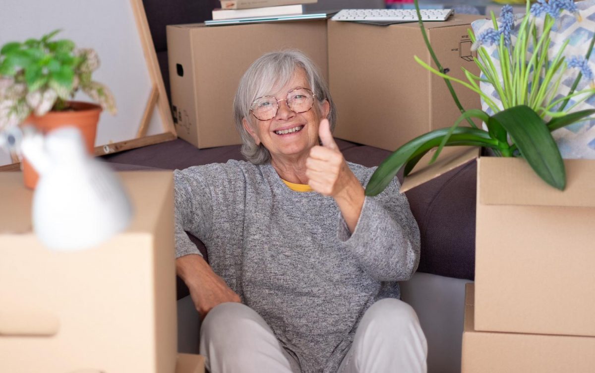 Zufriedene Kundin dank der Arbeit unserer Experten als Familienunternehmen.