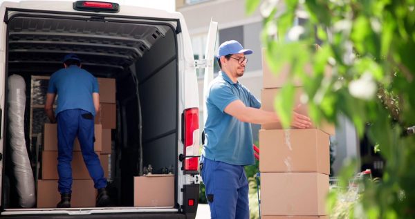 Sicherer Möbeltransport und Umzüge aller Art für Privat und Gewerbe.